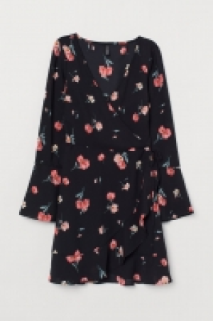  Crêpe wrap dress 20.00 €