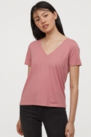  V-neck T-shirt 3.00 €