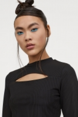  Ribbed jersey top 7.00 €