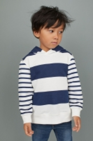  Hooded top with a motif 10.00 €