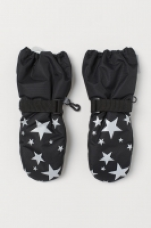  Water-repellent ski mittens 5.00 €