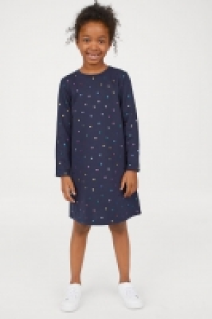  Sweatshirt dress 8.00 €