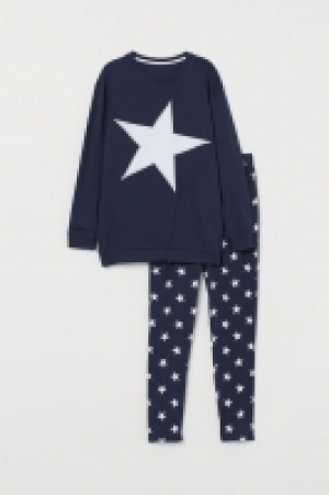  Pyjamas 15.00 €