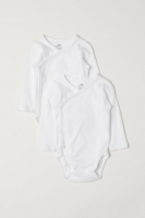  2-pack long-sleeved bodysuits 7.00 €