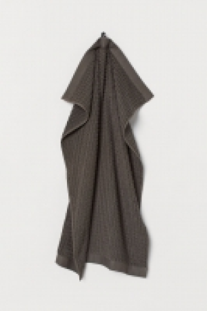 HM   Jacquard-weave hand towel