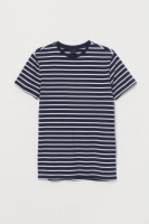 HM   Patterned T-shirt Muscle Fit