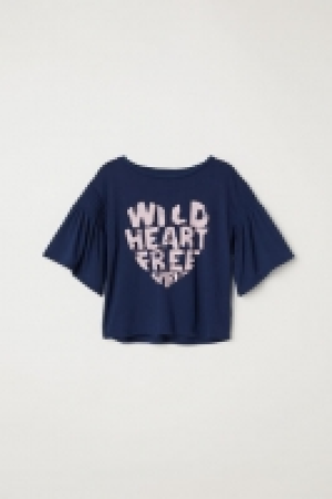  Flounce-sleeved top 6.00 €