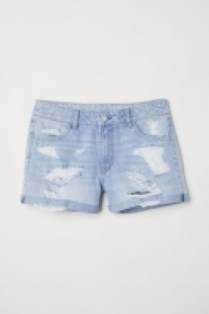  Denim shorts 8.00 €