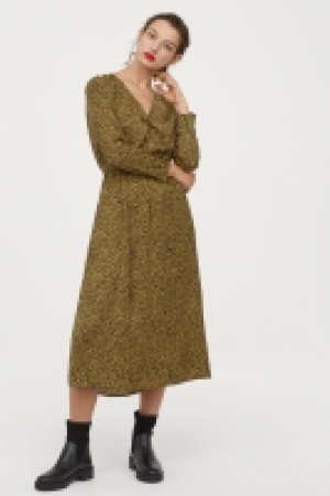 HM   Patterned satin dress