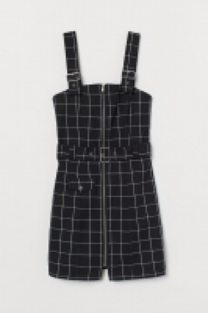  Dungaree dress 20.00 €