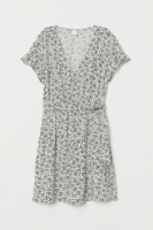  Tie-belt dress 14.99 €