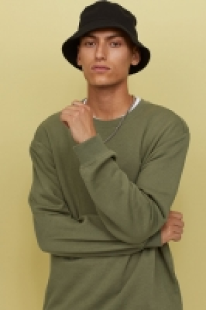  Sweatshirt 6.99 €