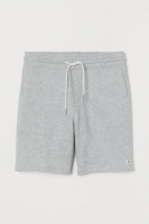  Sweatshirt shorts 12.99 €