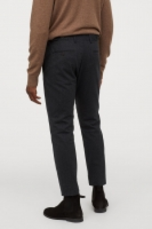  Ankle-length cotton trousers 39.99 €