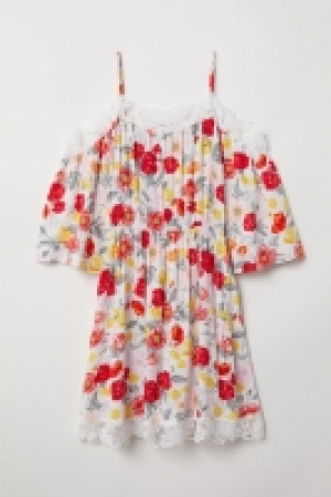  Cold shoulder dress 15.00 €