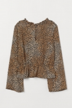  Patterned blouse 13.00 €