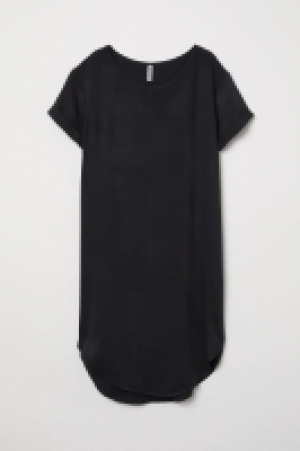  Viscose T-shirt dress 15.00 €