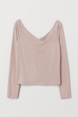  Off-the-shoulder top 6.00 €