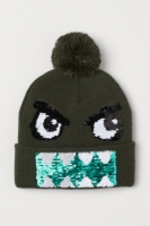  Hat with sequins 7.00 €