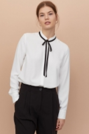  Crêpe blouse 14.99 €