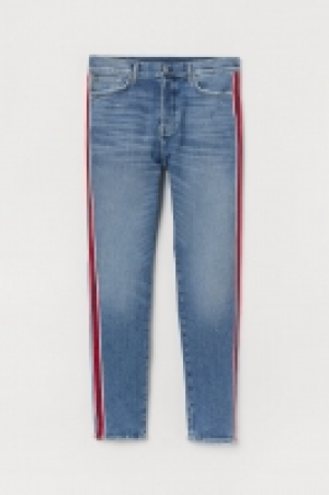 HM   Tapered Fit Jeans