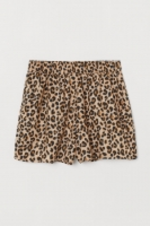  Patterned shorts 8.00 €