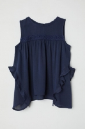  Crinkled blouse 7.00 €