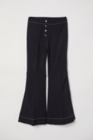 HM   Kick-flare trousers