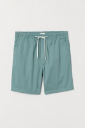  Elasticated cotton shorts 7.00 €