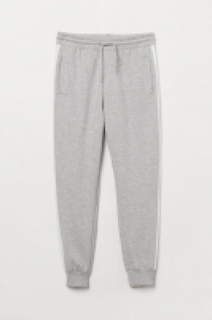  Joggers with side stripes 9.00 €