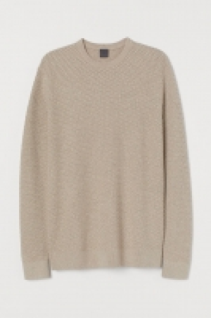  Textured-knit jumper 24.99 €