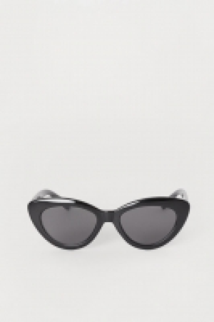  Sunglasses 4.00 €