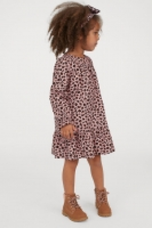  Corduroy dress 10.00 €