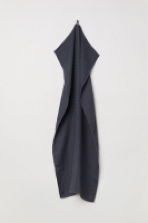  Waffled bath towel 6.00 €
