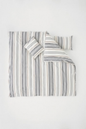 HM   Striped duvet cover set