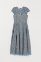 HM   Calf-length lace dress