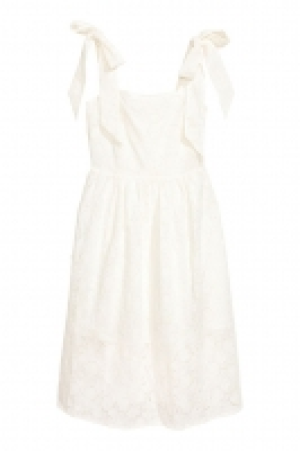  Dress with broderie anglaise 47.99 €