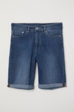  Denim shorts 15.00 €