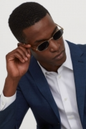  Sunglasses 2.00 €