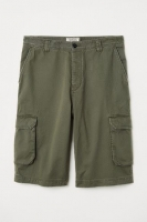  Cotton cargo shorts 20.00 €