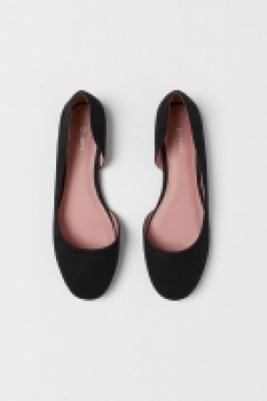  Ballet pumps 8.00 €