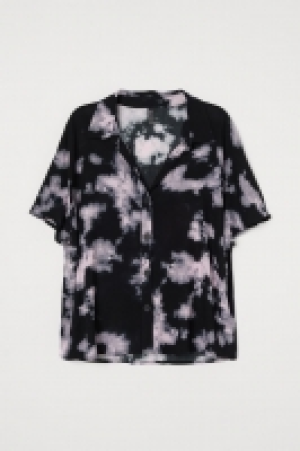  Short-sleeved blouse 10.00 €