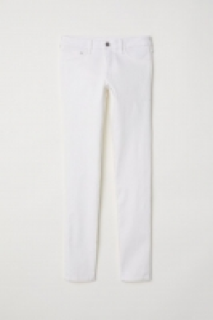  Skinny Low Jeans 18.00 €