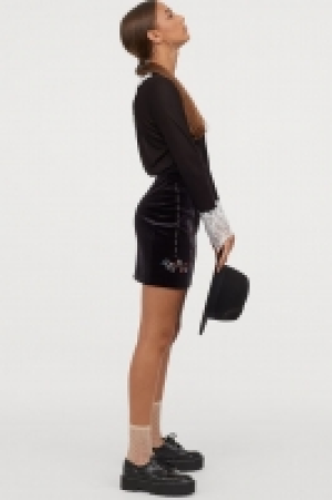  Jumper with lace details 18.00 €