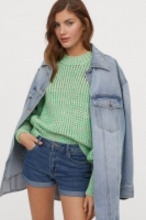  Denim shorts 9.00 €