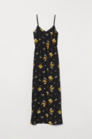  Crêpe maxi dress 16.00 €