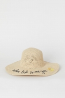 HM   Straw hat with embroidery