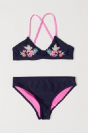 HM   Triangle bikini