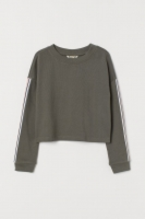 HM   Short sweatshirt