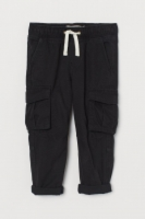  Cotton cargo trousers 9.00 €